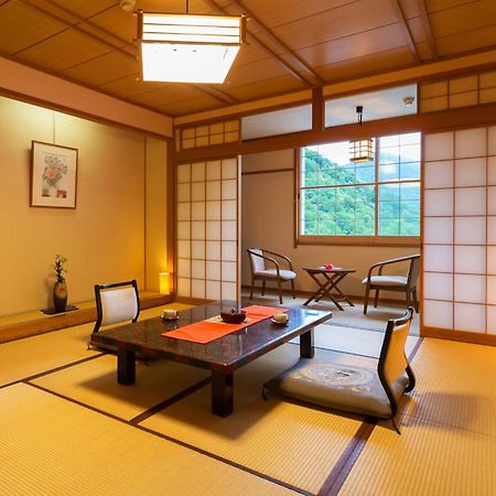 Hotel Hotaka Takayama  Bagian luar foto