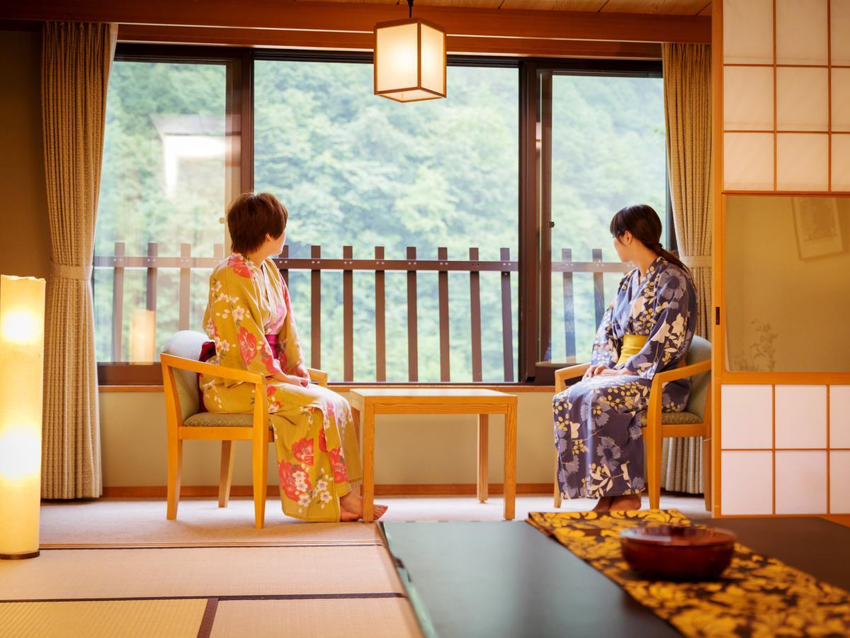 Hotel Hotaka Takayama  Bagian luar foto