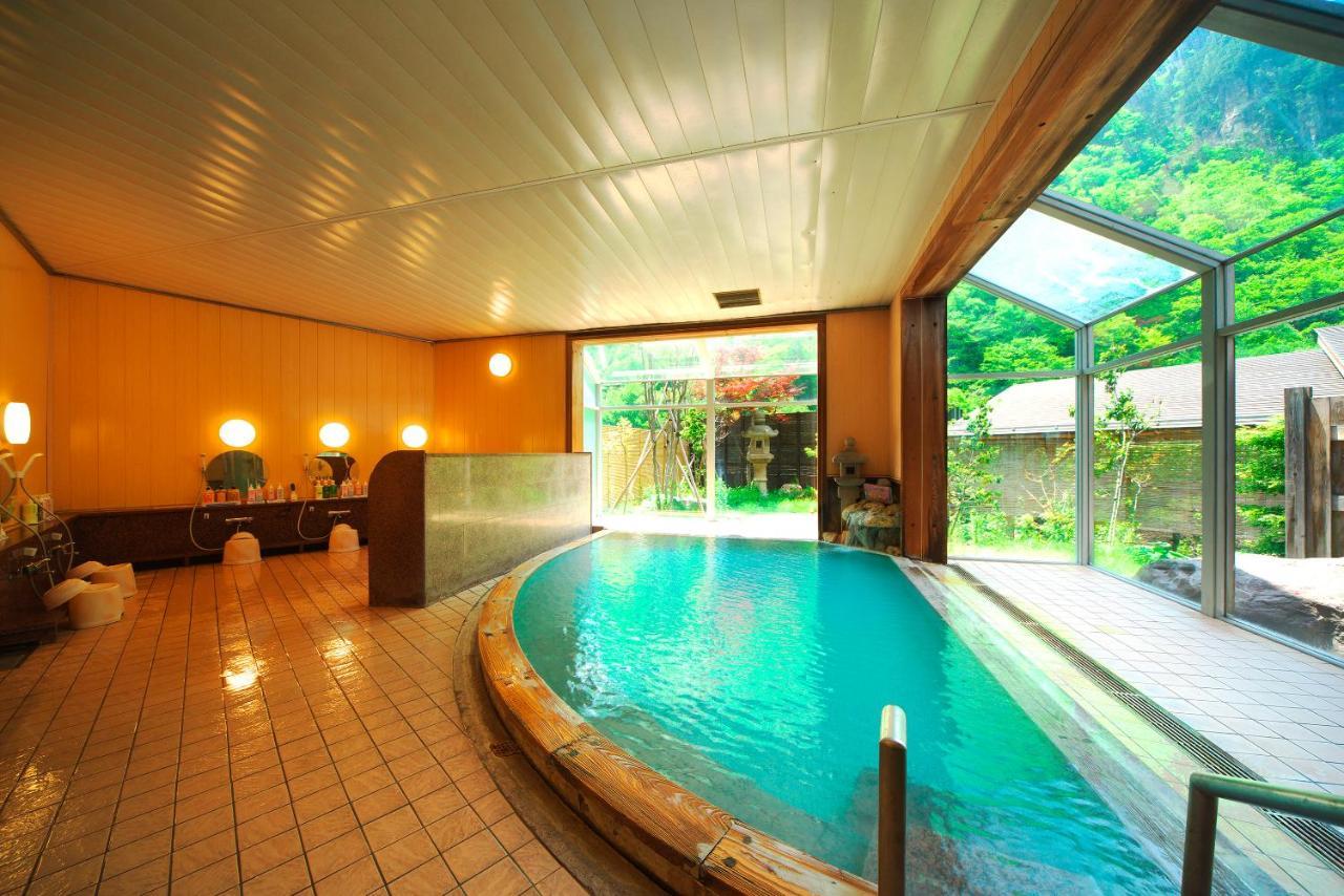 Hotel Hotaka Takayama  Bagian luar foto