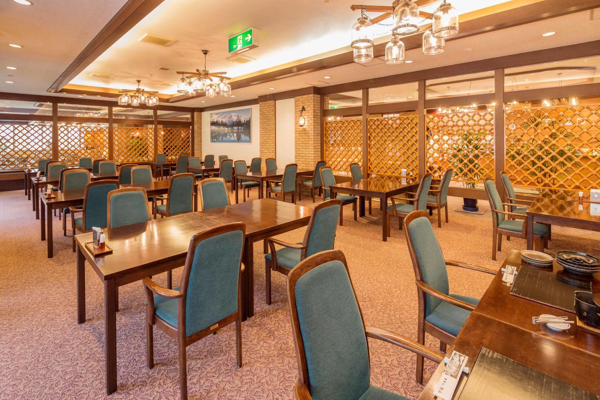 Hotel Hotaka Takayama  Bagian luar foto